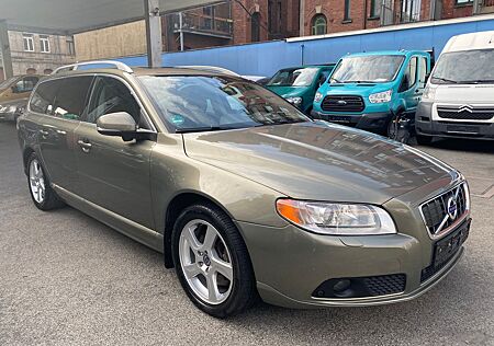 Volvo V70 gebraucht kaufen Volvo V70 2.0 D3 Summum LEDER NAVI XENON ACC