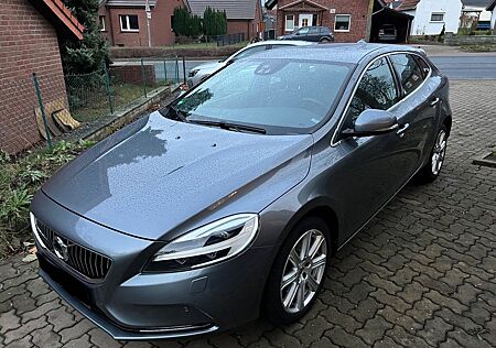 Volvo V40 T3 Inscription