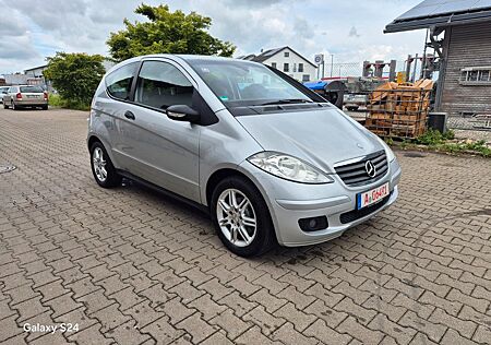 Mercedes-Benz A 170 Tüv neu,Scheckheft gepfl.,Alu,Klima