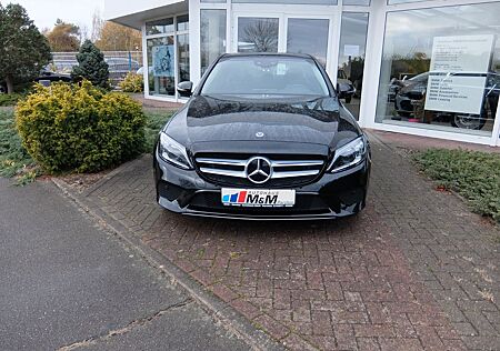 Mercedes-Benz C 300 Avantgarde LED Navi Kam.360° Distronic