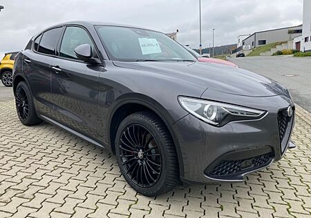 Alfa Romeo Stelvio 2.0 Turbo 16V Sprint Q4 + 20"