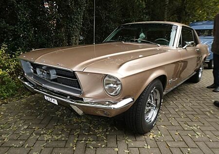 Ford Mustang V8 Bj. 1967