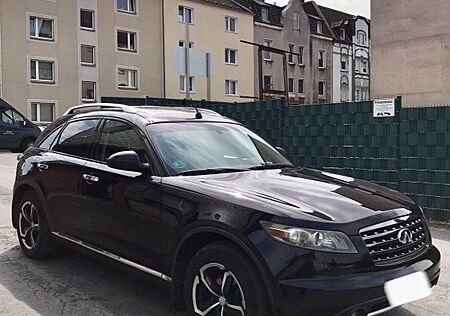 Infiniti FX FX35 3.5 V6 Klima SHZ AHK Kamera Scheckheft Tüv