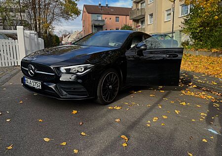 Mercedes-Benz CLA 250 e DCT -