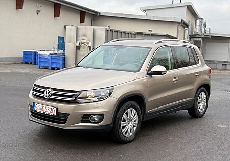 VW Tiguan Volkswagen Cup Sport & Style BMT 1Hand Org Km Top AHK