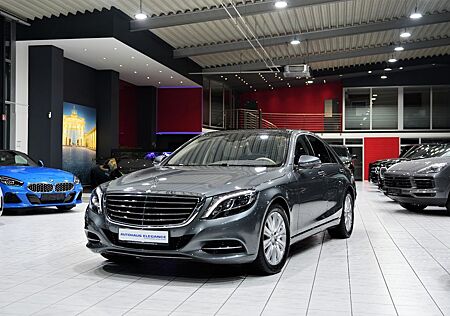 Mercedes-Benz S 400 4Matic*LED*PANO*H-UP*COMAND*LEDER*AIRMATIC