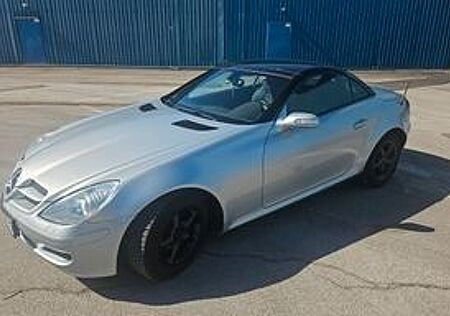 Mercedes-Benz SLK 200 KOMPRESSOR -
