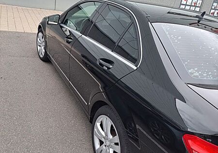 Mercedes-Benz C 200 CGI BlueEFFICIENCY AVANTG. Autom. AVAN...