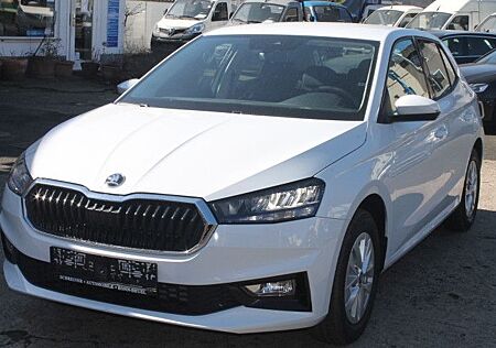 Skoda Kamiq 1.0 TSI115 LED PDC Kame 5-JahGara SOFORT!
