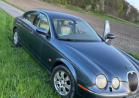 Jaguar S-Type 3.0 V6 Executive