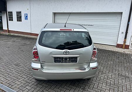 Toyota Corolla Verso 1.8-l-VVT-i Edition Edition