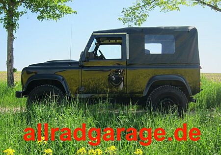 Land Rover Defender 90 TD4 2.2 Soft Top / Cabrio