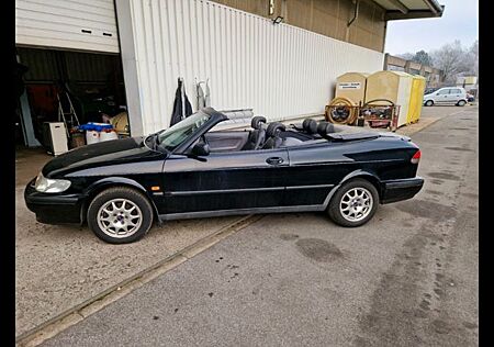 Saab 9-3 2.0i Cabrio -