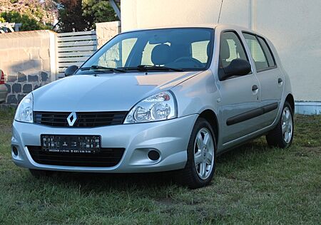 Renault Clio II 1.2 Authentique Confort 48TKM Tüv neu