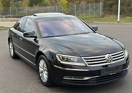 VW Phaeton Volkswagen 3.0 V6 TDI 4MOTION Tiptronic 5-Sitzer -