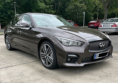 Infiniti Q50 V6 S Hybrid Sport Tech 4WD Auto BOSE Leder