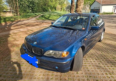BMW 318i -
