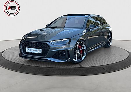 Audi RS4 COMPETITION PLUS SCHALENSITZ 360° B&O CARBON