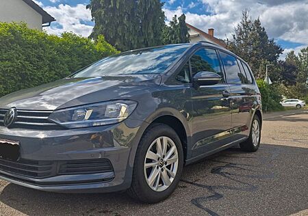 VW Touran Volkswagen 2.0 TDI SCR DSG Comfortline NETTO 15300€
