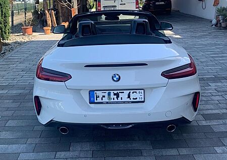 BMW Z4 sDrive30i M SPORT PAKET A M SPORT PAKET