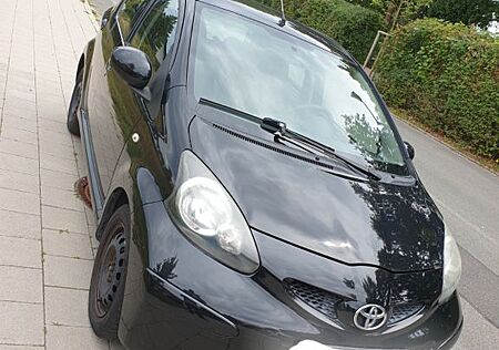 Toyota Aygo (X) Aygo - Klimaanlage - 8-fach Bereifung Tüv 03/26