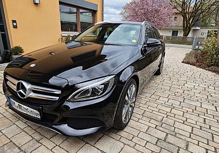 Mercedes-Benz C 220 Top gepflegter T d Autom. AVANTGARD