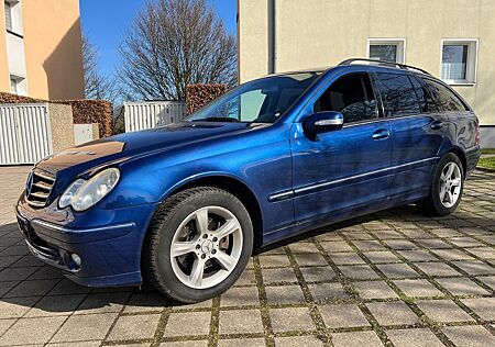 Mercedes-Benz C 230 C -Klasse T-Modell T*XENON*NAVI*TEIL