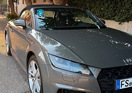 Audi TT 45 TFSI S tronic Roadster -