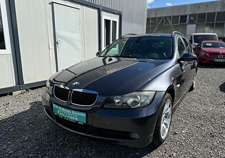 BMW 320d Touring Leder/Navi/Memory/PDC/Alu