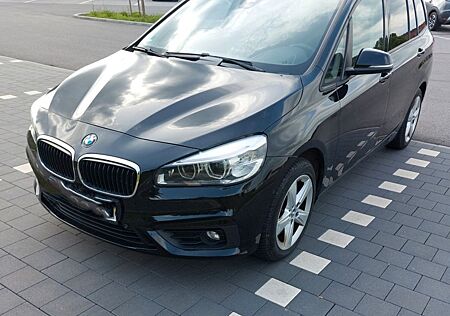 BMW 2er 220 Gran Tourer 7. Sitzer 220d Advantage