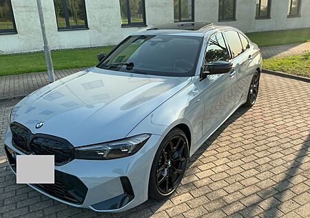BMW 340 M340i xDrive Auto -
