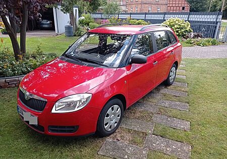 Skoda Fabia Combi 1.2l - 44kW Fahranfänger-Auto
