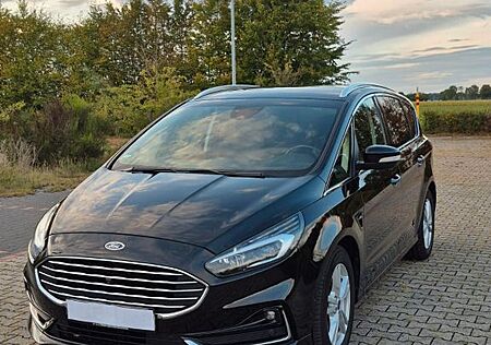 Ford S-Max 2,0 EcoBlue TITANIUM 360° AHK 8-fach Autom