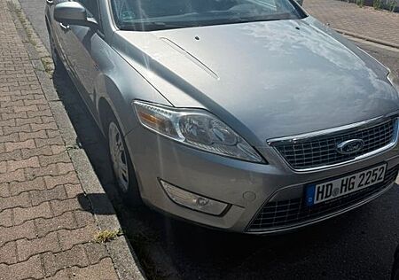 Ford Mondeo 2,0 Ghia X Ghia X