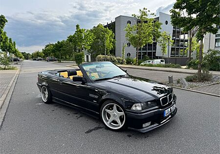 BMW 328i Cabrio mit Sportfahrwerk (Gewindefahrwerk)