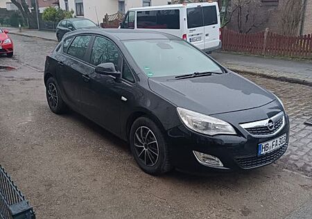 Opel Astra j 1.7 CDTI