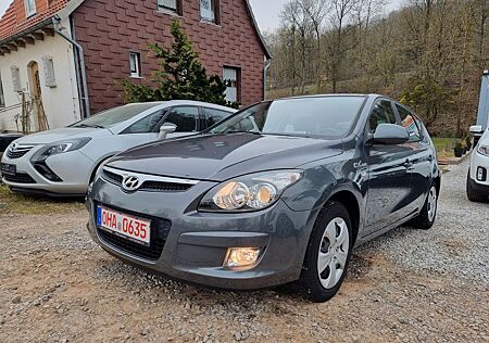 Hyundai i30 blue 1.4*1.Hand*TÜV NEU