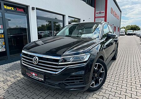 VW Touareg Volkswagen 3.0TDI 4Mot*AHK*Leder*Navi*Kam*Neu Model