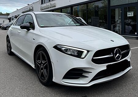 Mercedes-Benz A 180 A180 AMG-Line *NightPaket*Ambiente*Garantie