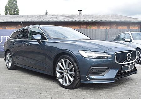 Volvo V60 Kombi Momentum Pro 2.0*LED*SHZ*MUL*NAVI*KAM*