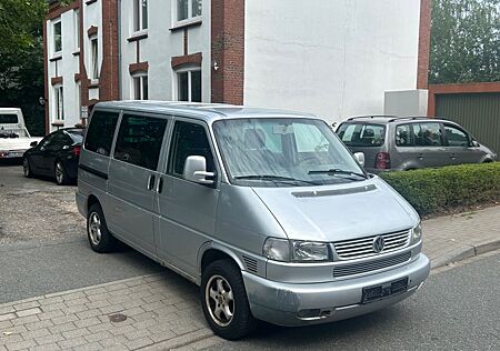 VW T4 Multivan Volkswagen T4 2,5 TDI Multivan-Hu:09/25-