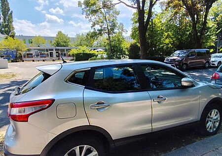 Nissan Qashqai 1.2 DIG-T Acenta Acenta