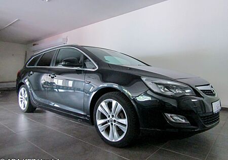 Opel Astra J Sports Tourer Sport,Navi,Sitzheizung,AHK