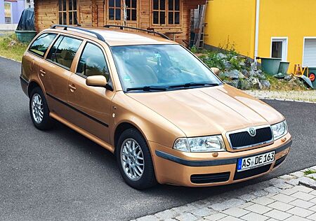 Skoda Octavia Combi 4x4 1.8 Turbo Elegance