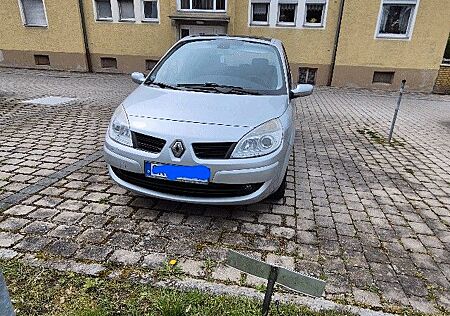 Renault Scenic Authentique 1.6 16V Authentique