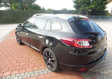 Renault Megane III 1,9 Grandtour BOSE Edition Kombi