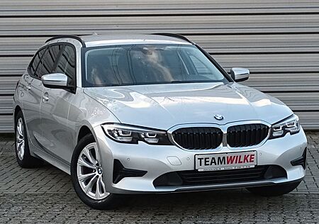 BMW 318 Baureihe 3 Touring d LED SHZ Navi el.Hec