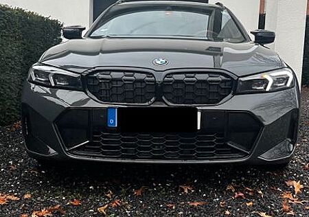 BMW 340 M340i xDrive Touring PANO LEDER HUD NAVI