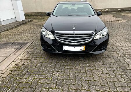 Mercedes-Benz E 220 E 200 BlueTEC BlueEFF. Edition Autom. Edition