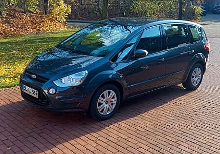 Ford S-Max 2,0 TDCi 103kW DPF Trend Trend